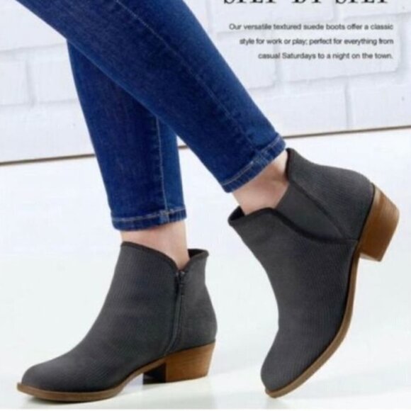 Kensie Womens Size 8.5 Gerona Flexible Foam Suede Casual Ankle Booties Dark Gray - Picture 1 of 9